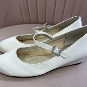Skyla - Satin Wedge