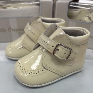 Pretty originals shoe cream 5434