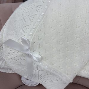 Sarah Louise shawl all white (000031)